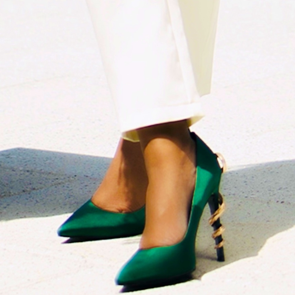 AZALEA WANG Stiletto Pump
